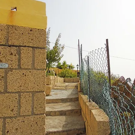 Vakantiehuis Noya Con Piscina Privada