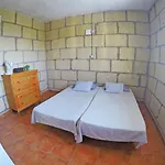Noya Con Piscina Privada Feriehus *